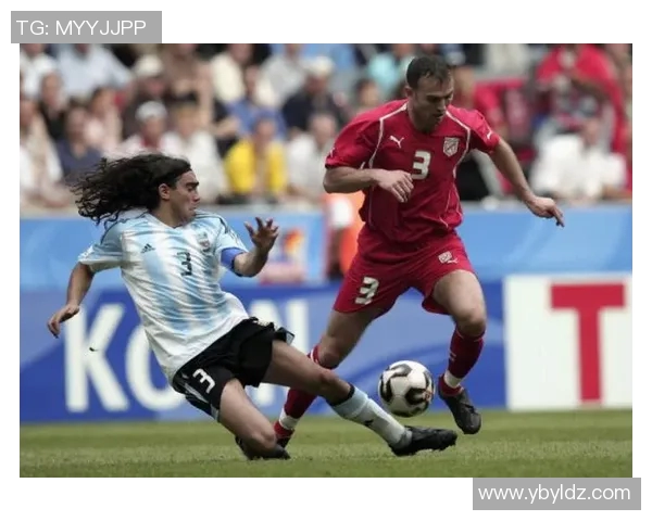 顶级足球球星模型收藏大赏 玩转全球经典球员的魅力与传奇